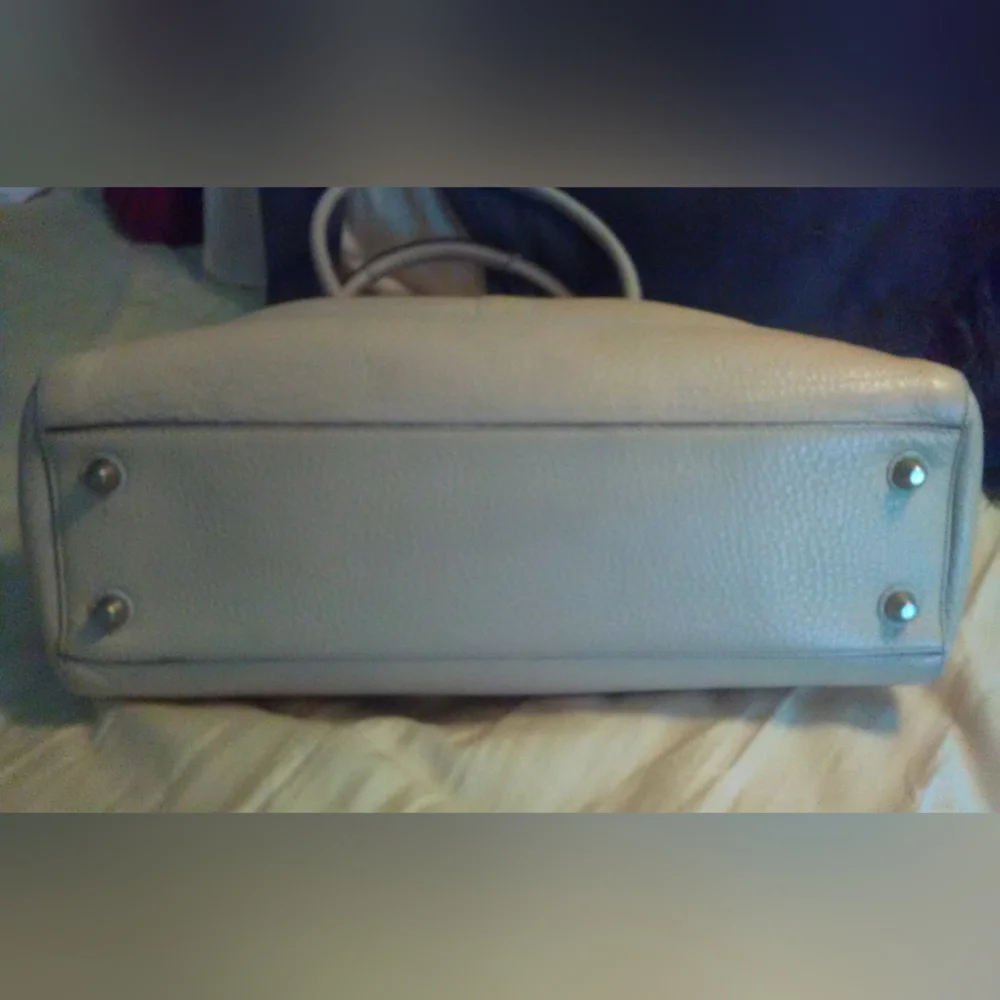 Coach Beige Leather Shoulder Bag with Tassel - Picture 3 of 15